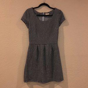 Size medium mason Jules dress medium Black and white